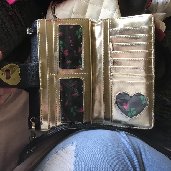 Gently used Betsey Johnson crossbody purse - Picture 4 of 4